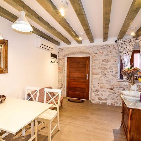Anja Apartments Šibenik Buitenkant foto